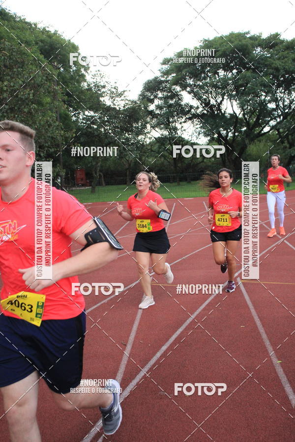 Buy your photos of the eventSantander Track & Field Run Series - Shopping Tambor on Fotop