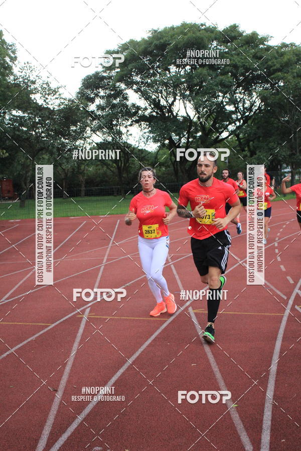 Buy your photos of the eventSantander Track & Field Run Series - Shopping Tambor on Fotop