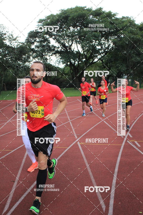 Buy your photos of the eventSantander Track & Field Run Series - Shopping Tambor on Fotop