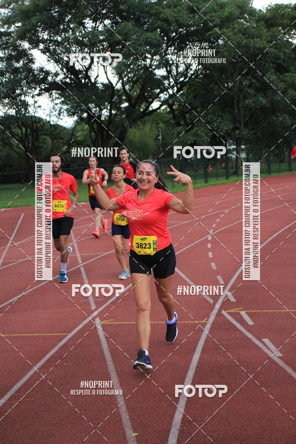 Buy your photos of the eventSantander Track & Field Run Series - Shopping Tambor on Fotop