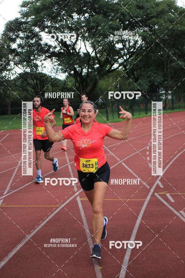 Buy your photos of the eventSantander Track & Field Run Series - Shopping Tambor on Fotop
