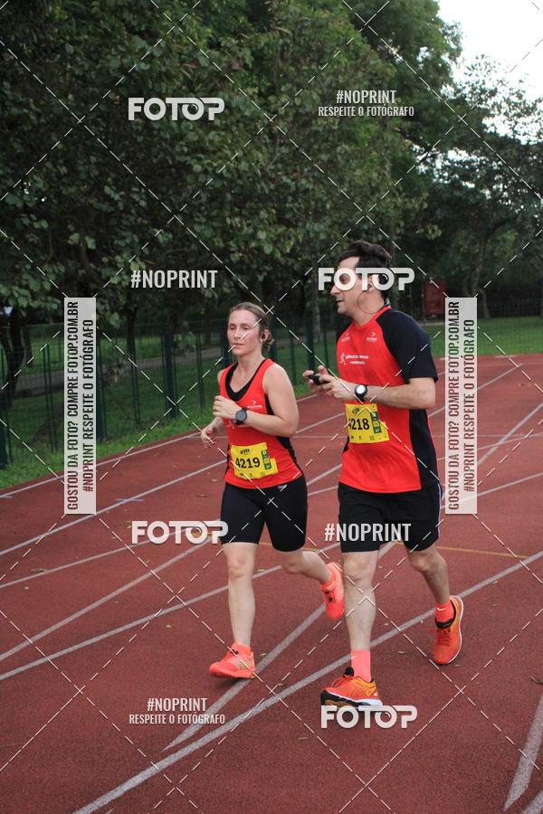 Buy your photos of the eventSantander Track & Field Run Series - Shopping Tambor on Fotop