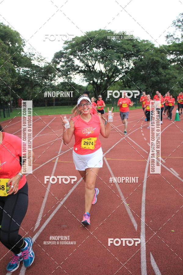 Buy your photos of the eventSantander Track & Field Run Series - Shopping Tambor on Fotop