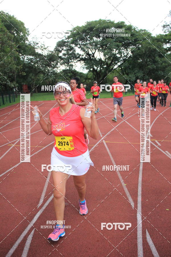 Buy your photos of the eventSantander Track & Field Run Series - Shopping Tambor on Fotop