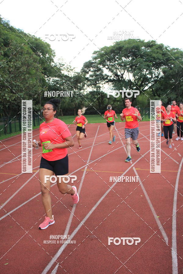 Buy your photos of the eventSantander Track & Field Run Series - Shopping Tambor on Fotop