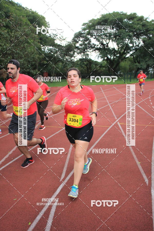 Buy your photos of the eventSantander Track & Field Run Series - Shopping Tambor on Fotop