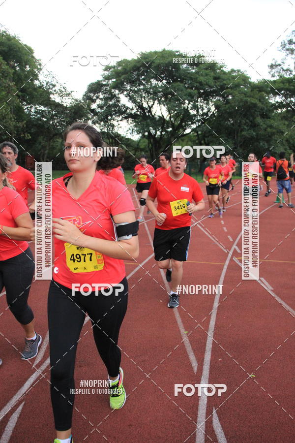 Buy your photos of the eventSantander Track & Field Run Series - Shopping Tambor on Fotop