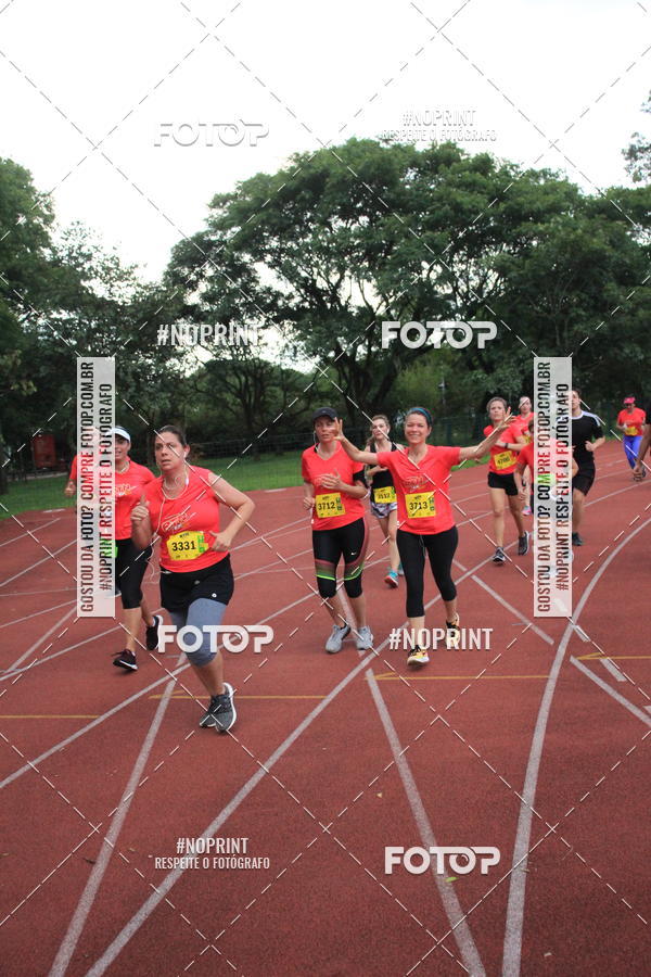 Buy your photos of the eventSantander Track & Field Run Series - Shopping Tambor on Fotop