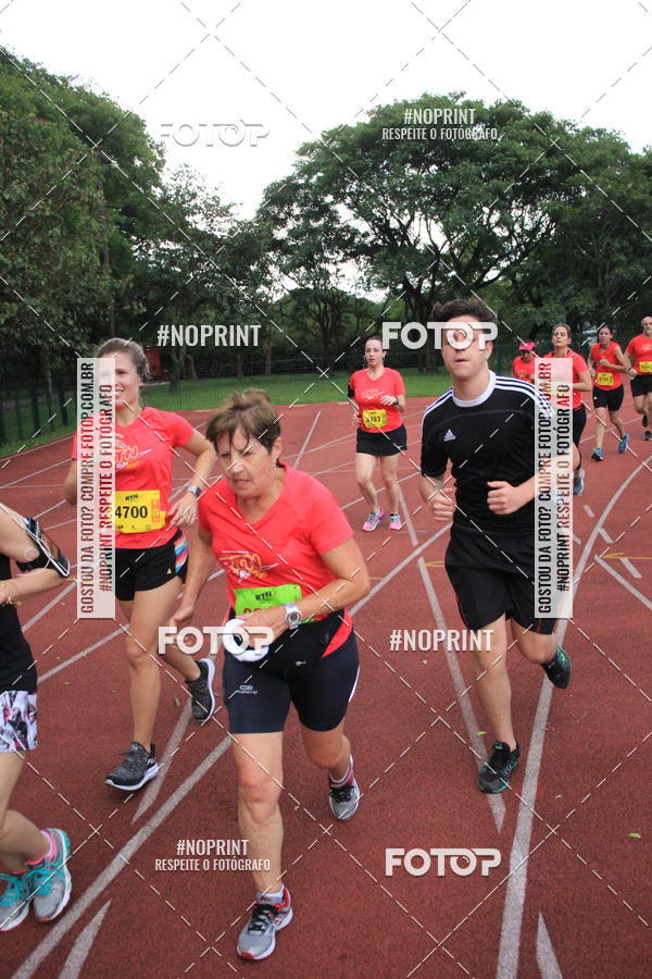 Buy your photos of the eventSantander Track & Field Run Series - Shopping Tambor on Fotop
