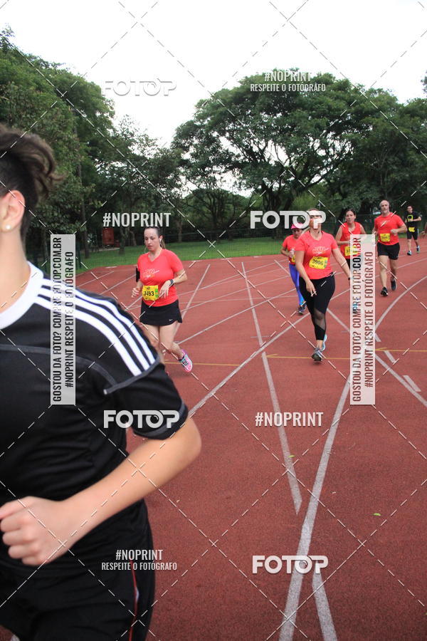 Buy your photos of the eventSantander Track & Field Run Series - Shopping Tambor on Fotop
