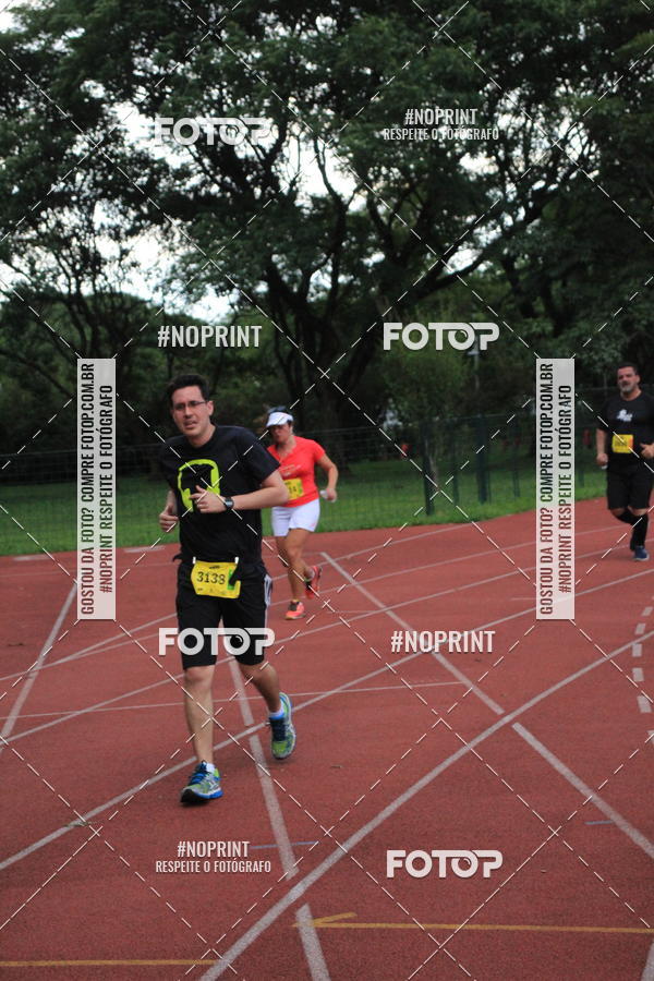 Buy your photos of the eventSantander Track & Field Run Series - Shopping Tambor on Fotop