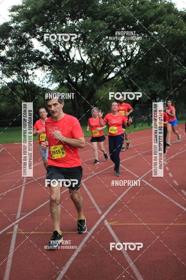 Buy your photos of the eventSantander Track & Field Run Series - Shopping Tambor on Fotop