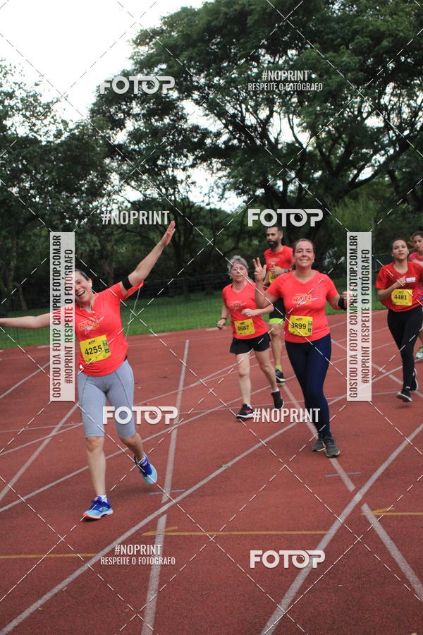 Buy your photos of the eventSantander Track & Field Run Series - Shopping Tambor on Fotop
