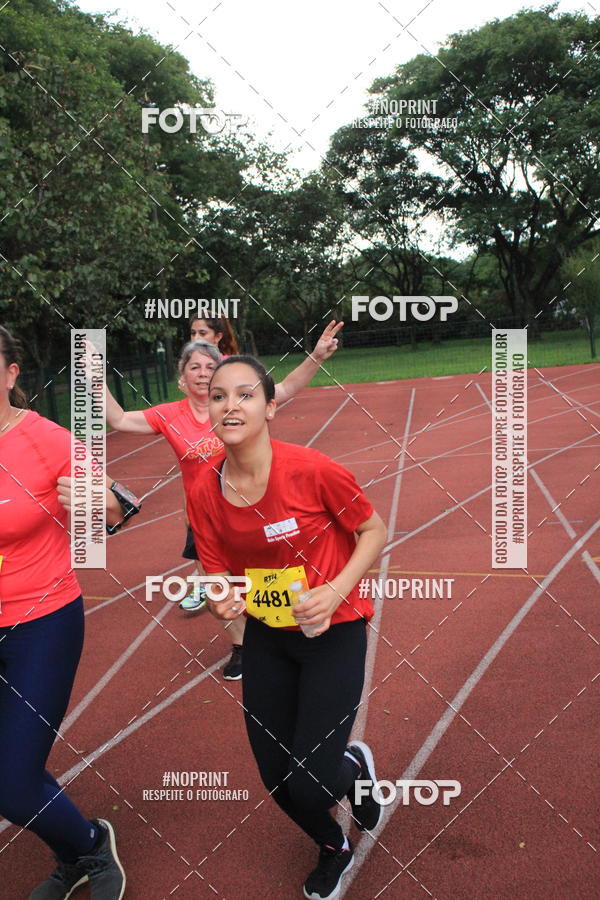 Buy your photos of the eventSantander Track & Field Run Series - Shopping Tambor on Fotop