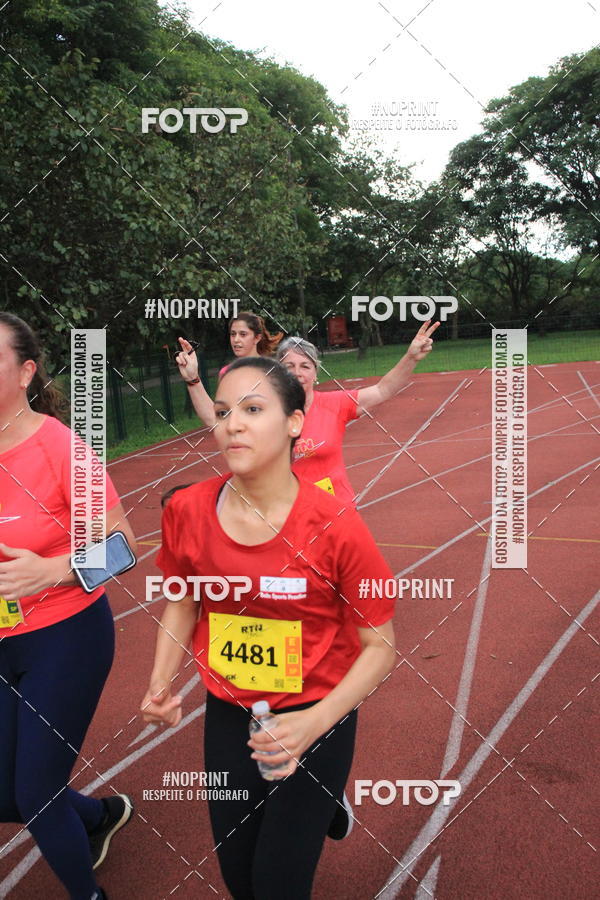 Buy your photos of the eventSantander Track & Field Run Series - Shopping Tambor on Fotop