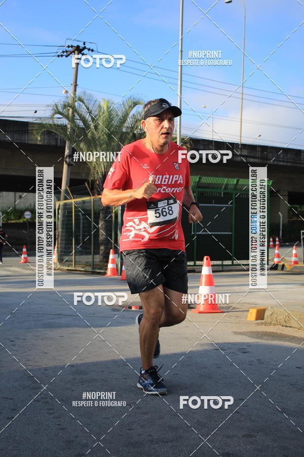 Buy your photos of the eventSantander Track & Field Run Series - Shopping Tambor on Fotop