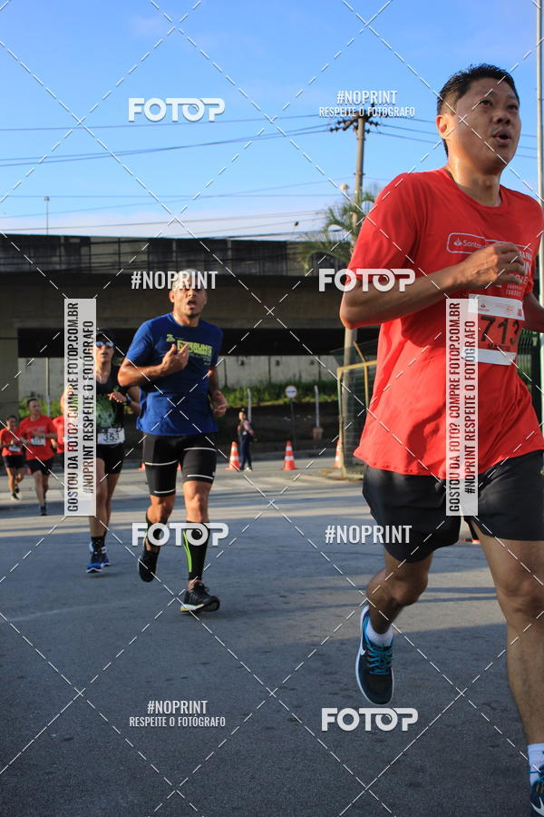 Buy your photos of the eventSantander Track & Field Run Series - Shopping Tambor on Fotop