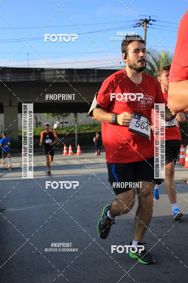Buy your photos of the eventSantander Track & Field Run Series - Shopping Tambor on Fotop