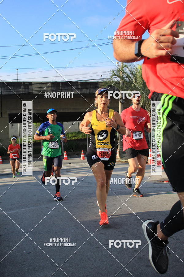Buy your photos of the eventSantander Track & Field Run Series - Shopping Tambor on Fotop