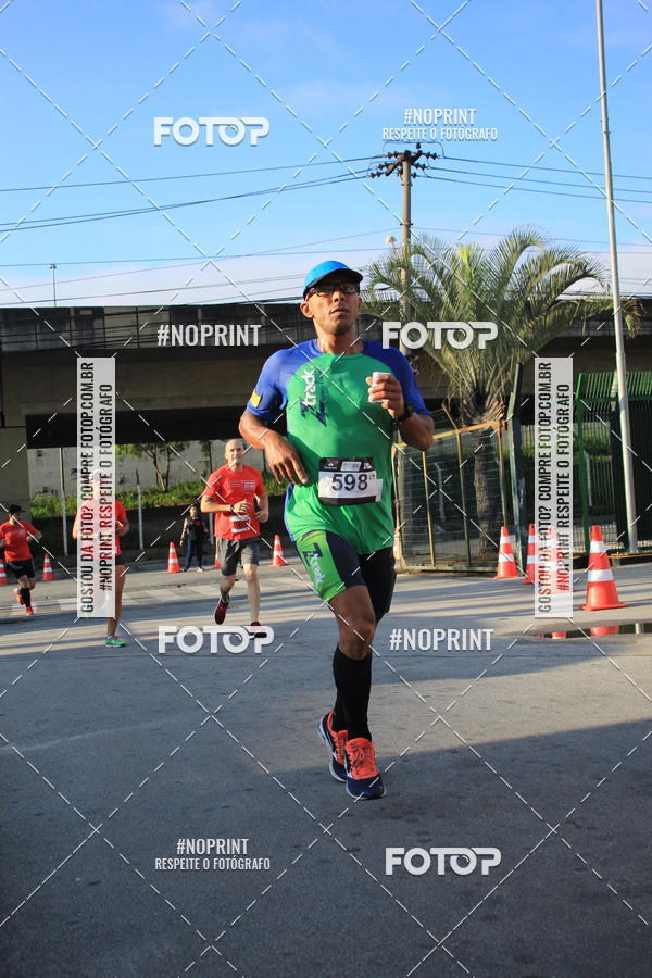 Buy your photos of the eventSantander Track & Field Run Series - Shopping Tambor on Fotop