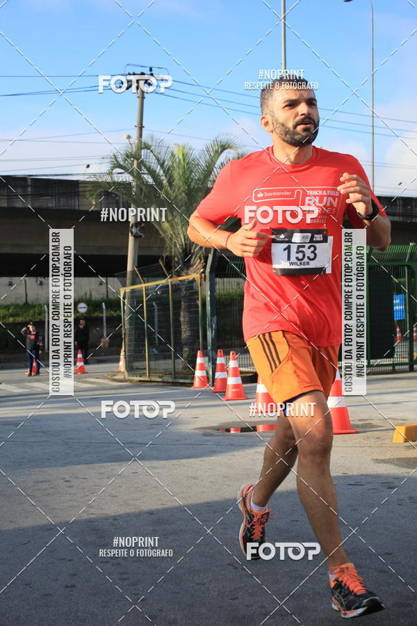 Buy your photos of the eventSantander Track & Field Run Series - Shopping Tambor on Fotop
