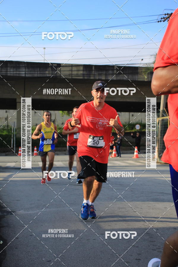 Buy your photos of the eventSantander Track & Field Run Series - Shopping Tambor on Fotop