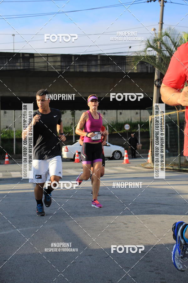 Buy your photos of the eventSantander Track & Field Run Series - Shopping Tambor on Fotop