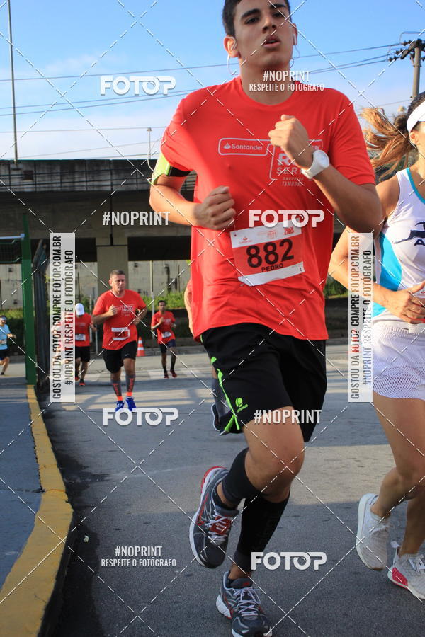 Buy your photos of the eventSantander Track & Field Run Series - Shopping Tambor on Fotop