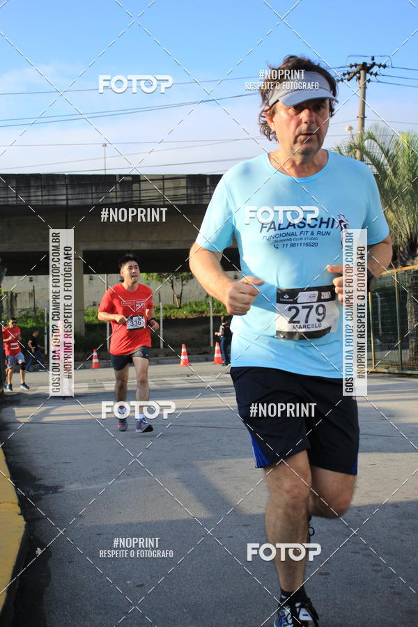 Buy your photos of the eventSantander Track & Field Run Series - Shopping Tambor on Fotop