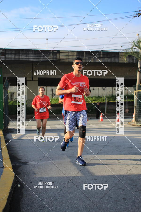 Buy your photos of the eventSantander Track & Field Run Series - Shopping Tambor on Fotop