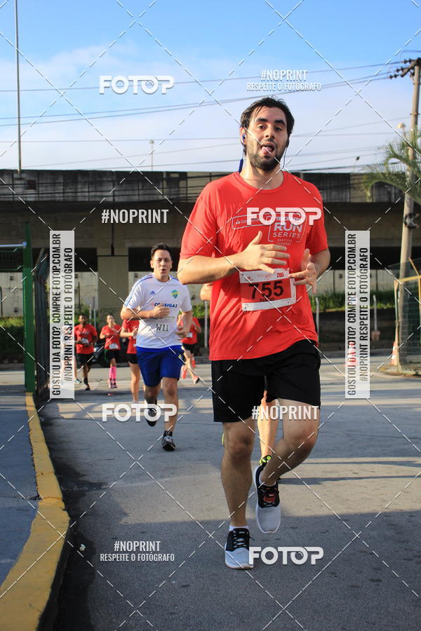 Buy your photos of the eventSantander Track & Field Run Series - Shopping Tambor on Fotop