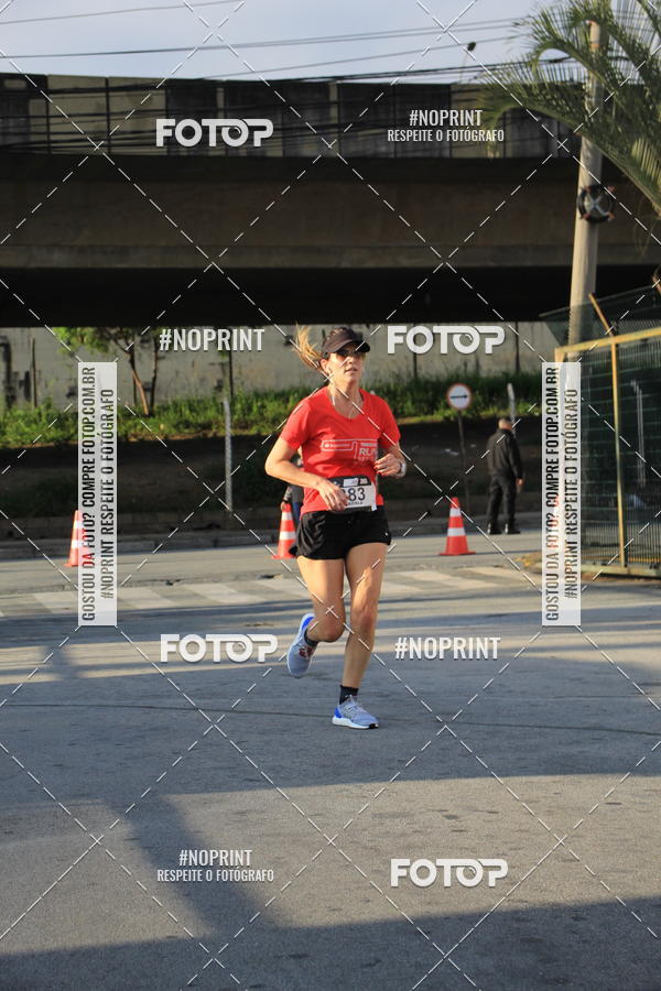 Buy your photos of the eventSantander Track & Field Run Series - Shopping Tambor on Fotop