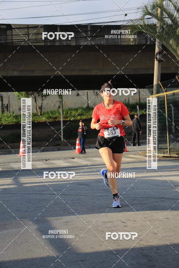 Buy your photos of the eventSantander Track & Field Run Series - Shopping Tambor on Fotop