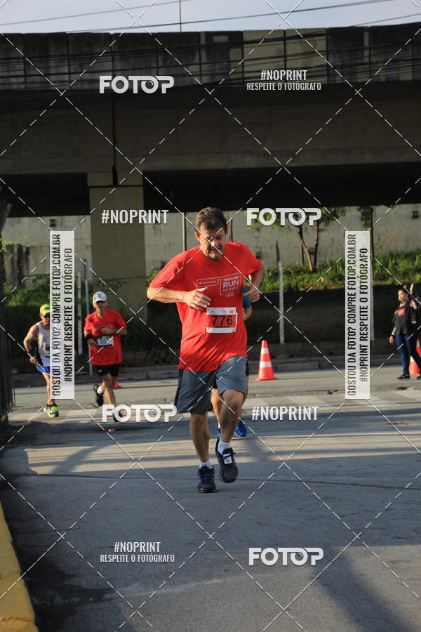 Buy your photos of the eventSantander Track & Field Run Series - Shopping Tambor on Fotop
