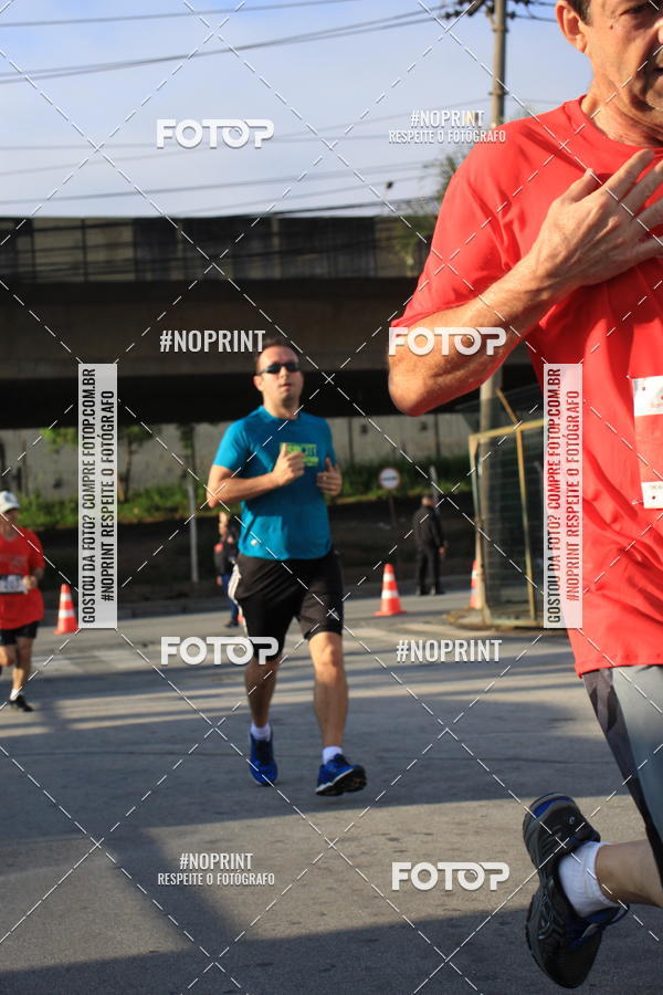 Buy your photos of the eventSantander Track & Field Run Series - Shopping Tambor on Fotop