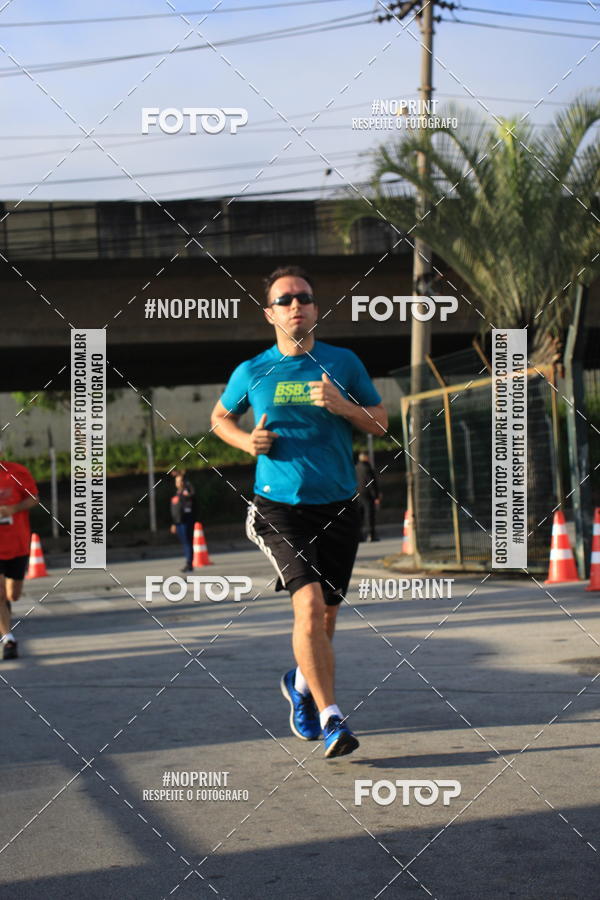 Buy your photos of the eventSantander Track & Field Run Series - Shopping Tambor on Fotop