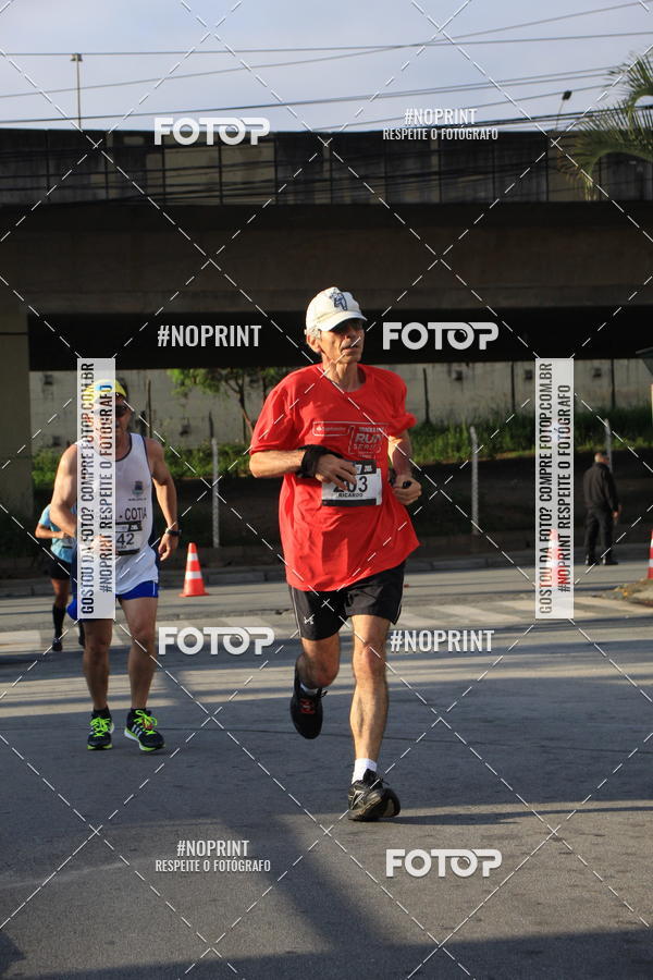 Buy your photos of the eventSantander Track & Field Run Series - Shopping Tambor on Fotop