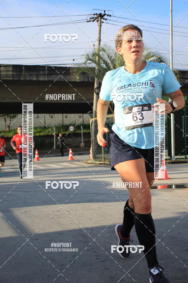 Buy your photos of the eventSantander Track & Field Run Series - Shopping Tambor on Fotop