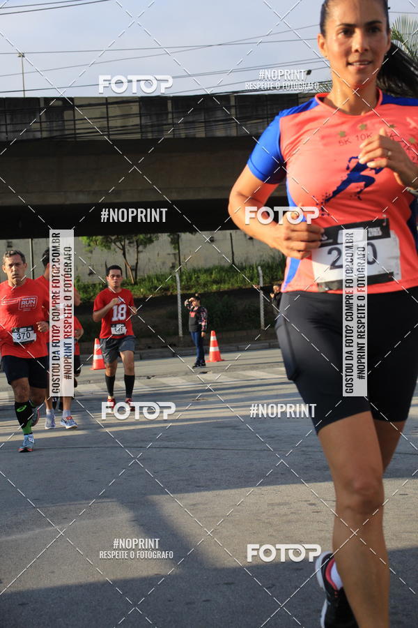 Buy your photos of the eventSantander Track & Field Run Series - Shopping Tambor on Fotop