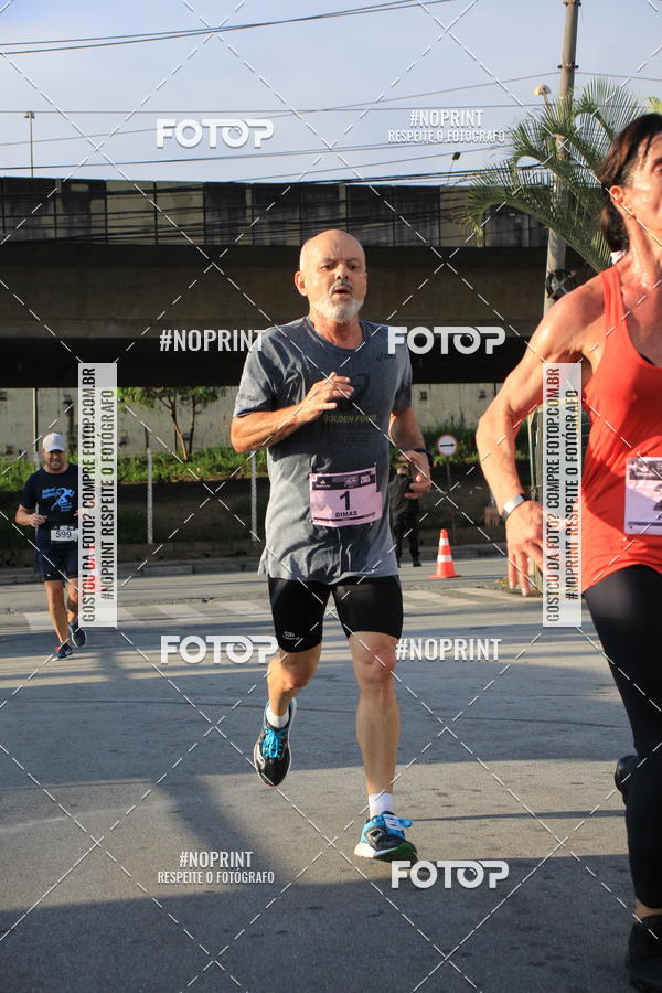 Buy your photos of the eventSantander Track & Field Run Series - Shopping Tambor on Fotop