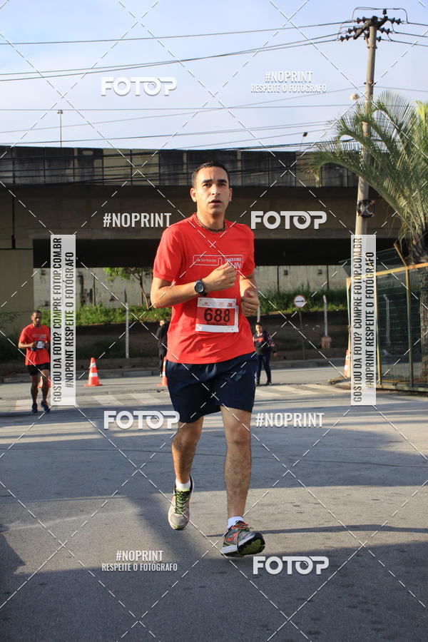 Buy your photos of the eventSantander Track & Field Run Series - Shopping Tambor on Fotop