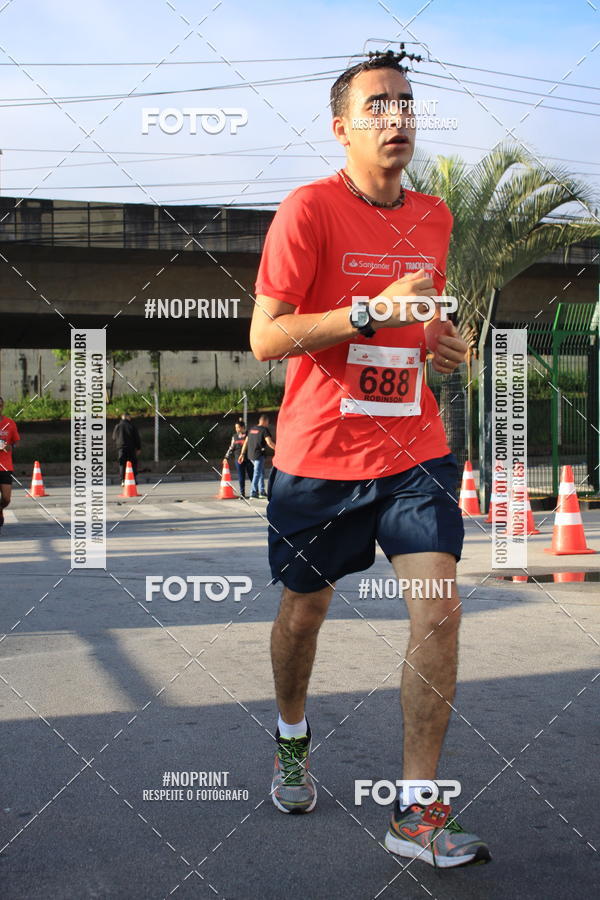 Buy your photos of the eventSantander Track & Field Run Series - Shopping Tambor on Fotop