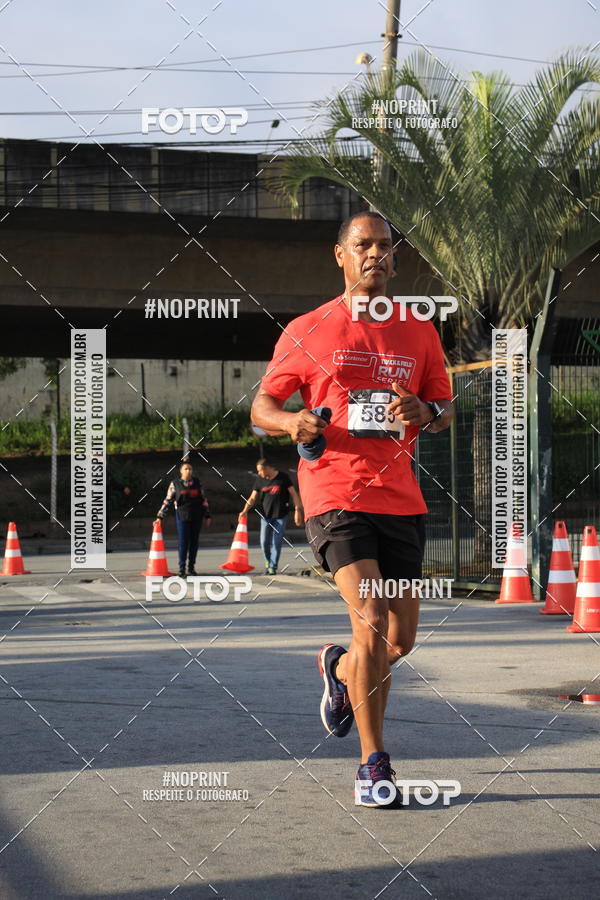 Buy your photos of the eventSantander Track & Field Run Series - Shopping Tambor on Fotop