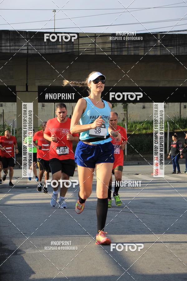 Buy your photos of the eventSantander Track & Field Run Series - Shopping Tambor on Fotop