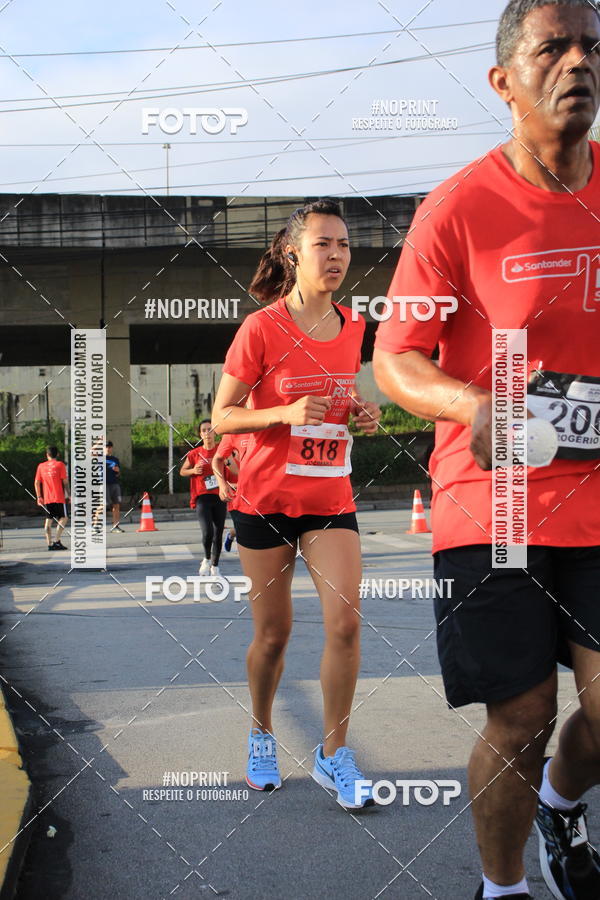 Buy your photos of the eventSantander Track & Field Run Series - Shopping Tambor on Fotop