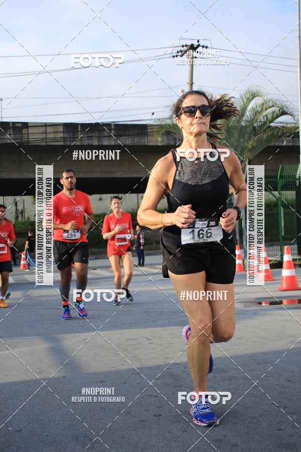 Buy your photos of the eventSantander Track & Field Run Series - Shopping Tambor on Fotop