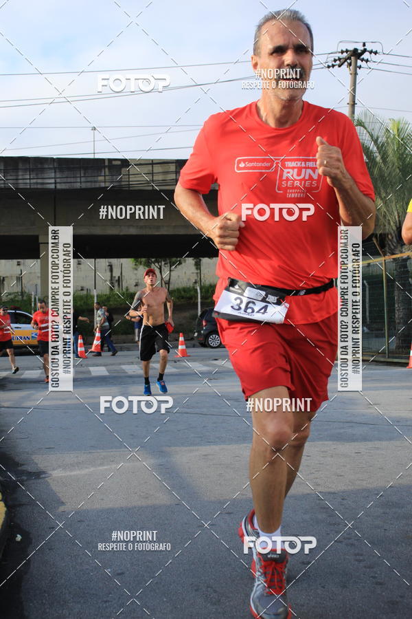 Buy your photos of the eventSantander Track & Field Run Series - Shopping Tambor on Fotop