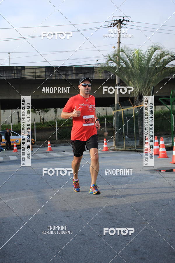 Buy your photos of the eventSantander Track & Field Run Series - Shopping Tambor on Fotop