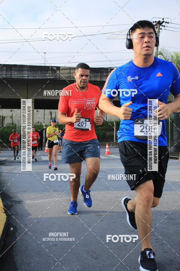 Buy your photos of the eventSantander Track & Field Run Series - Shopping Tambor on Fotop