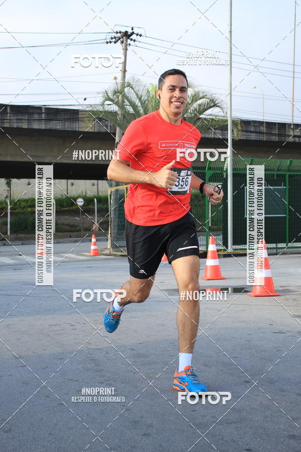Buy your photos of the eventSantander Track & Field Run Series - Shopping Tambor on Fotop